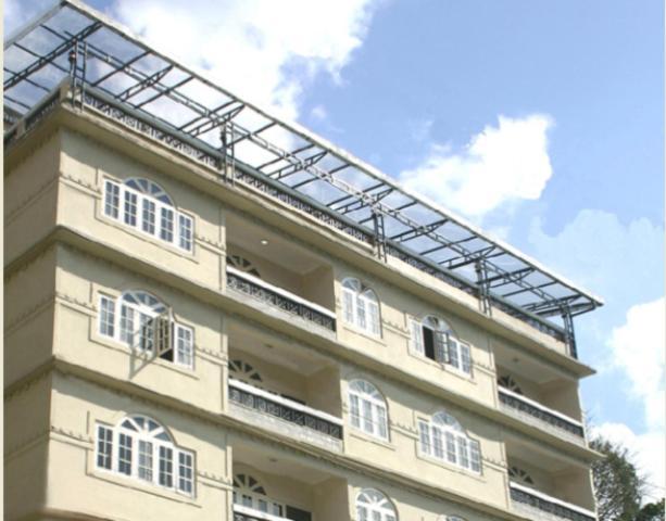The Denzong Shangrila Gangtok Esterno foto