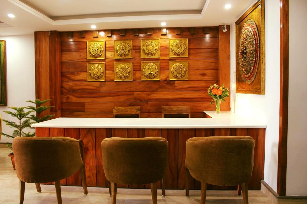 The Denzong Shangrila Gangtok Esterno foto