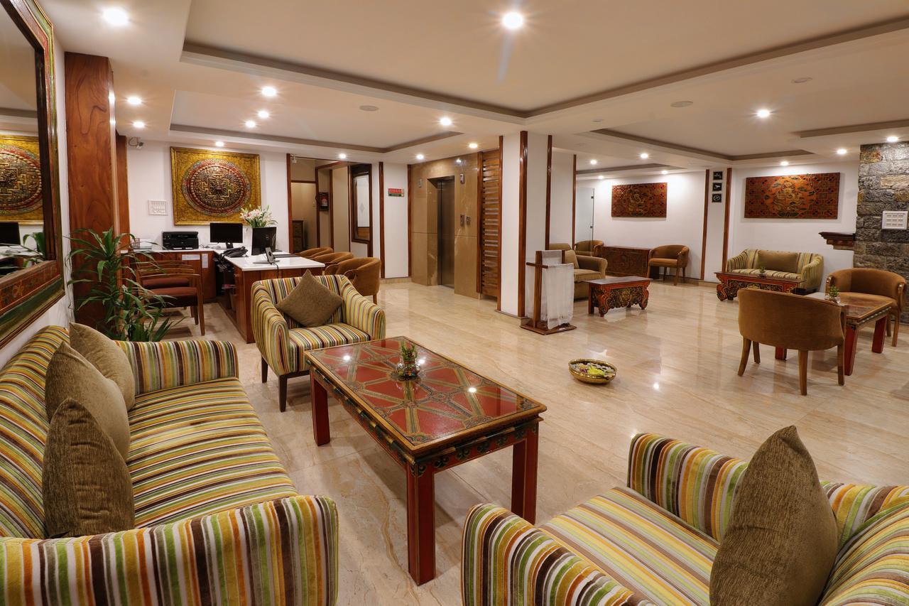 The Denzong Shangrila Gangtok Esterno foto