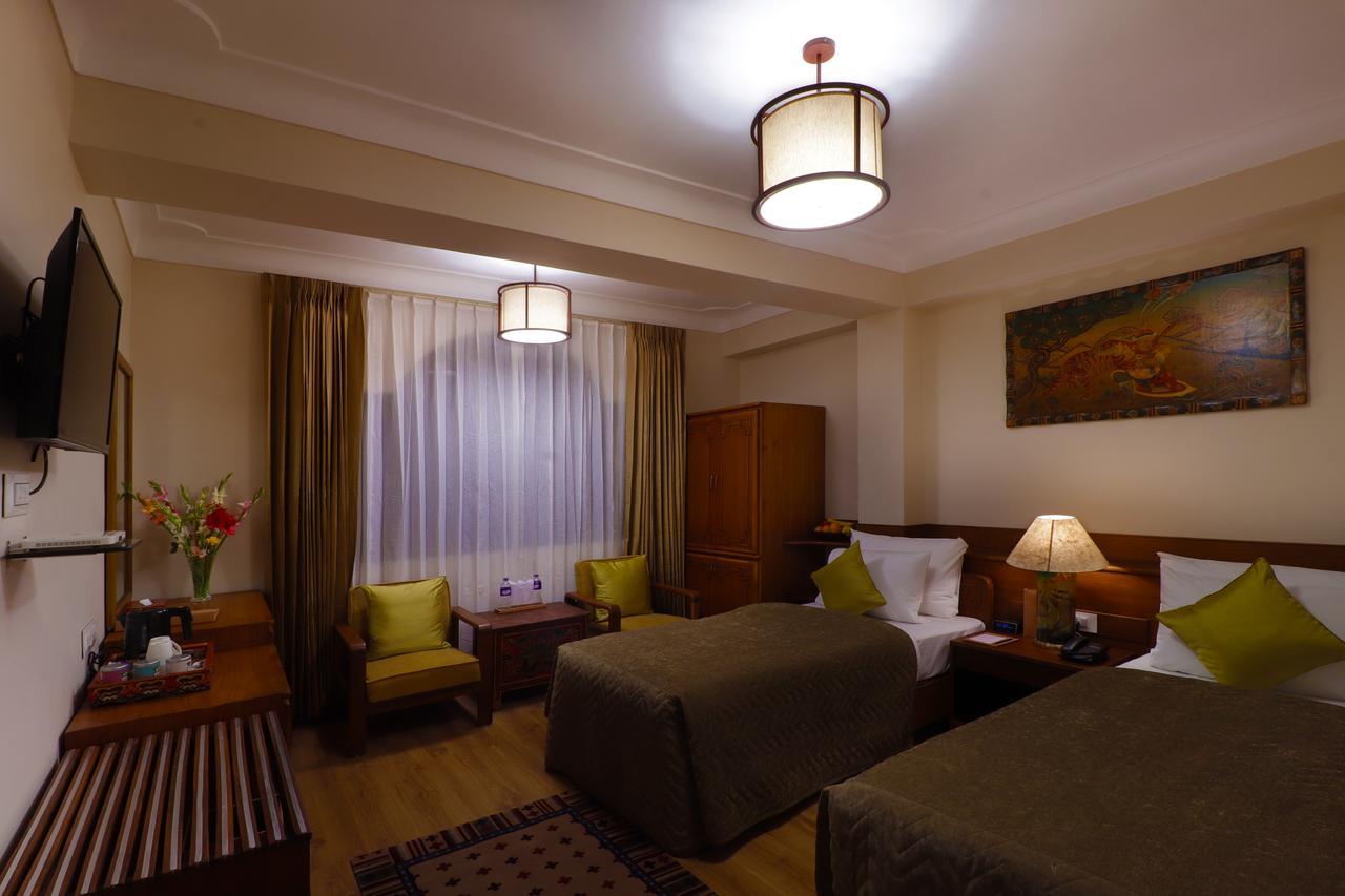The Denzong Shangrila Gangtok Esterno foto